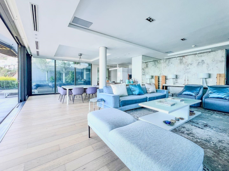 4 Bedroom Property for Sale in Clifton Western Cape